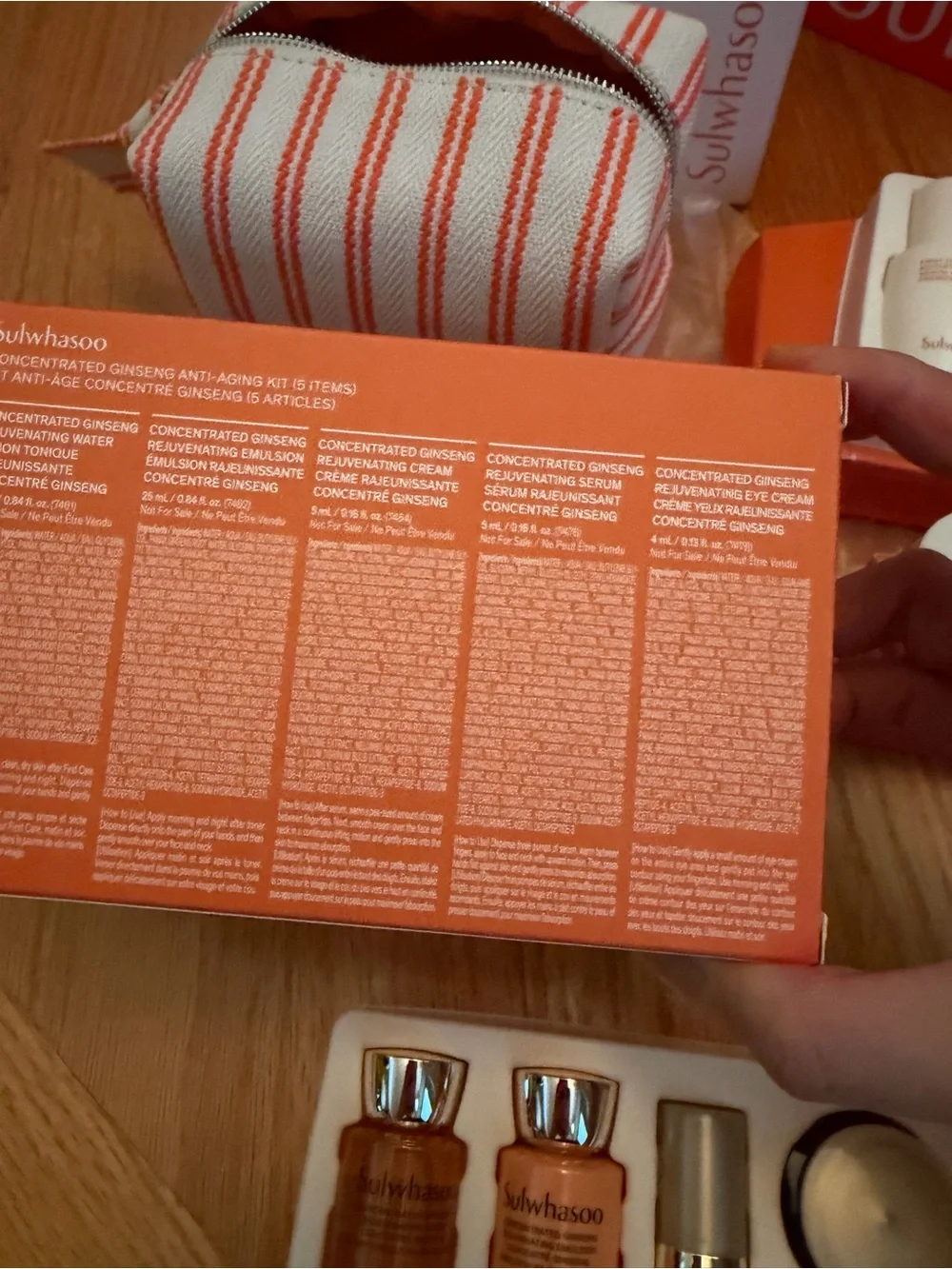 Sulwhasoo Women’s Skincare Serum & Face Oil Travel Set in Orange